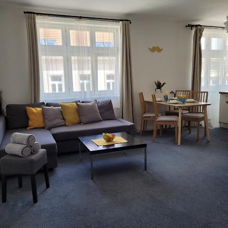Little Tom Apartments 布拉格 外观 照片