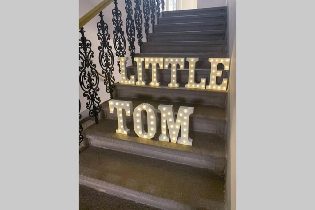 Little Tom Apartments 布拉格 外观 照片