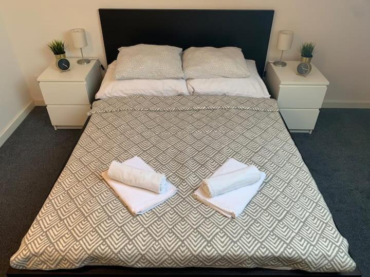 Little Tom Apartments 布拉格 外观 照片