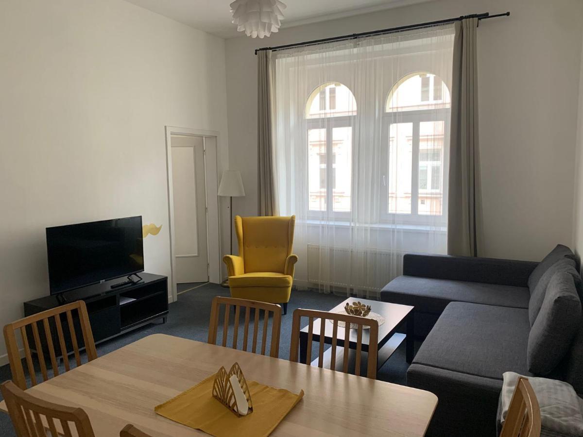 Little Tom Apartments 布拉格 外观 照片