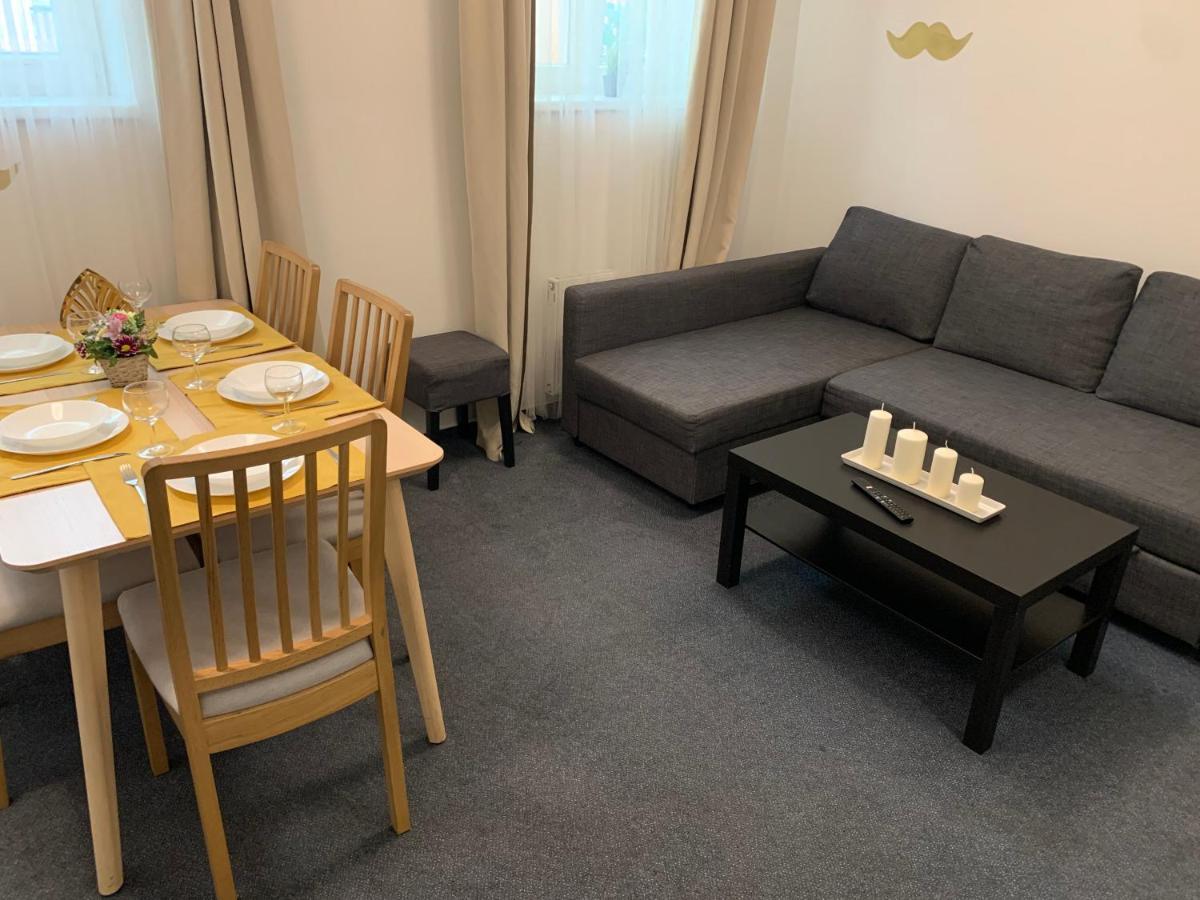 Little Tom Apartments 布拉格 外观 照片