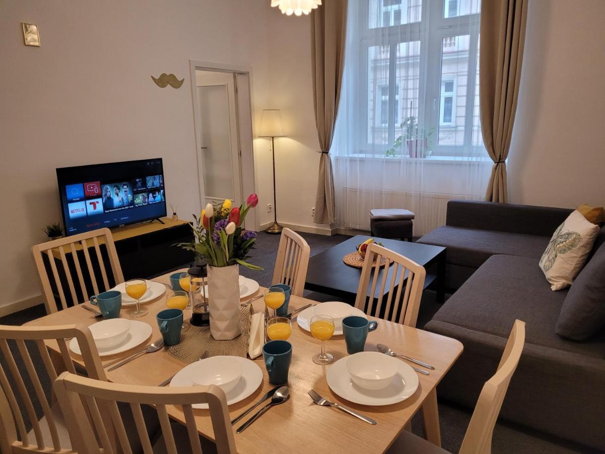 Little Tom Apartments 布拉格 外观 照片