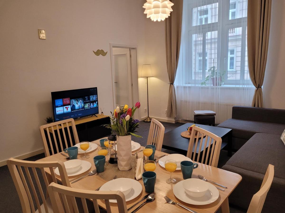 Little Tom Apartments 布拉格 外观 照片