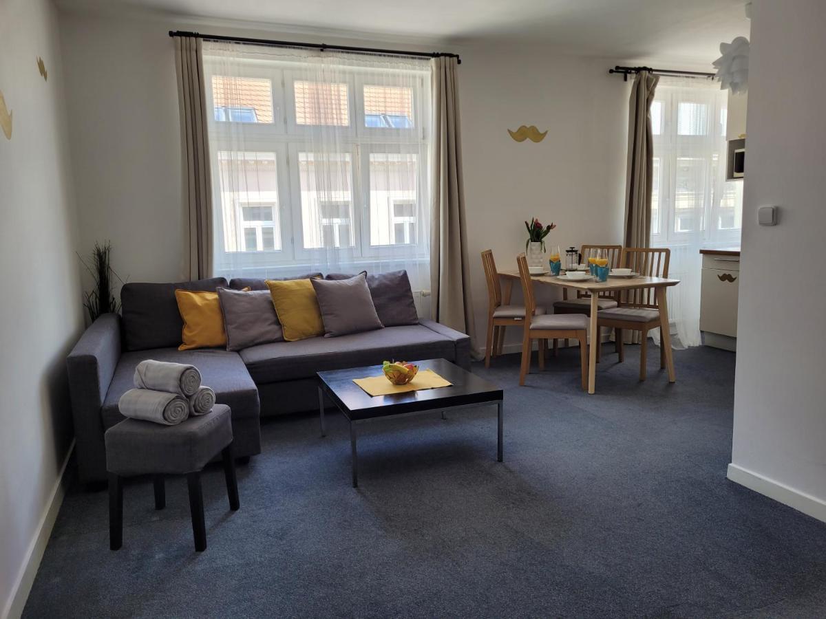 Little Tom Apartments 布拉格 外观 照片